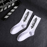 1 pair Men Fashion Hip Hop Hit Color On Fire Crew Socks Red Flame Blaze Power Torch Hot Warmth Street Skateboard Cotton Socks